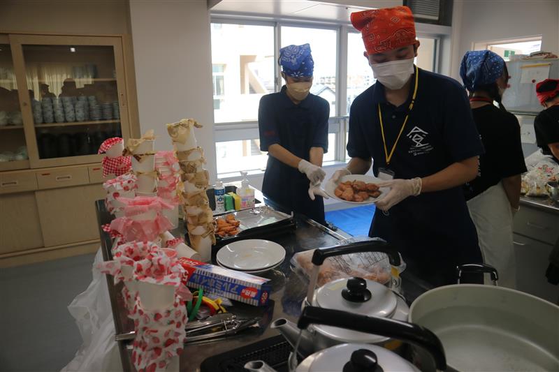 3年３組　辛味チキン